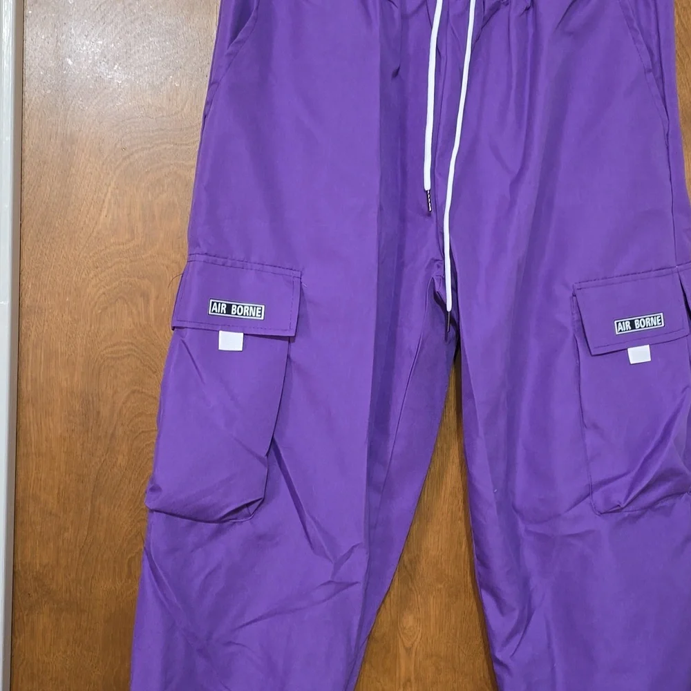 No Boundaries Purple Cargo Pants - Picture 5 of 6